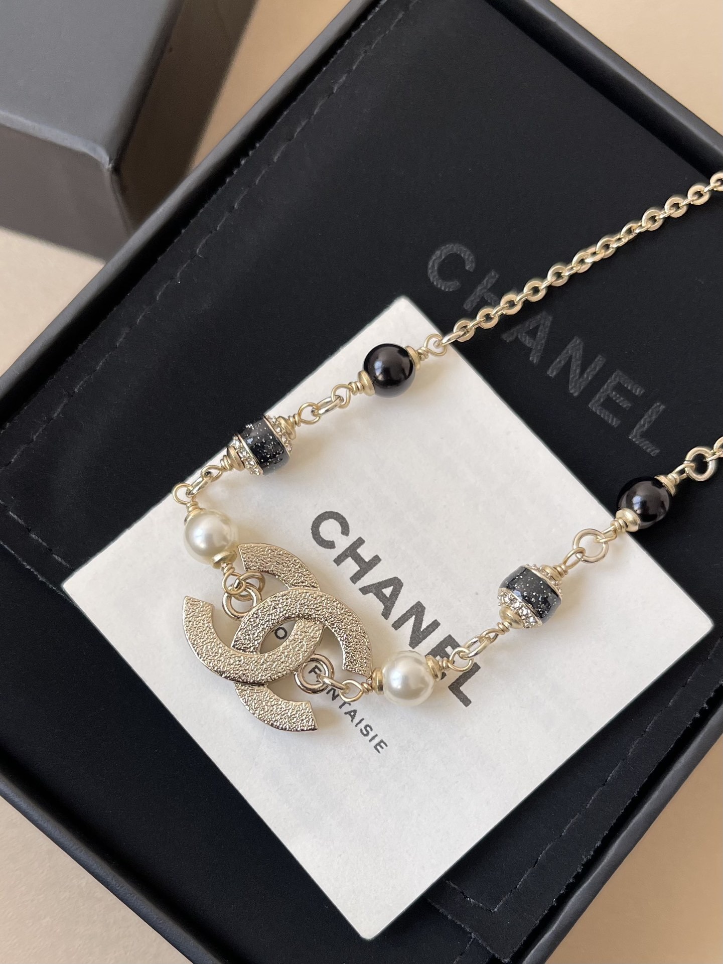 Chanel CC Logo Necklace Gold Metal Pearls & Rhinestones 2025/26