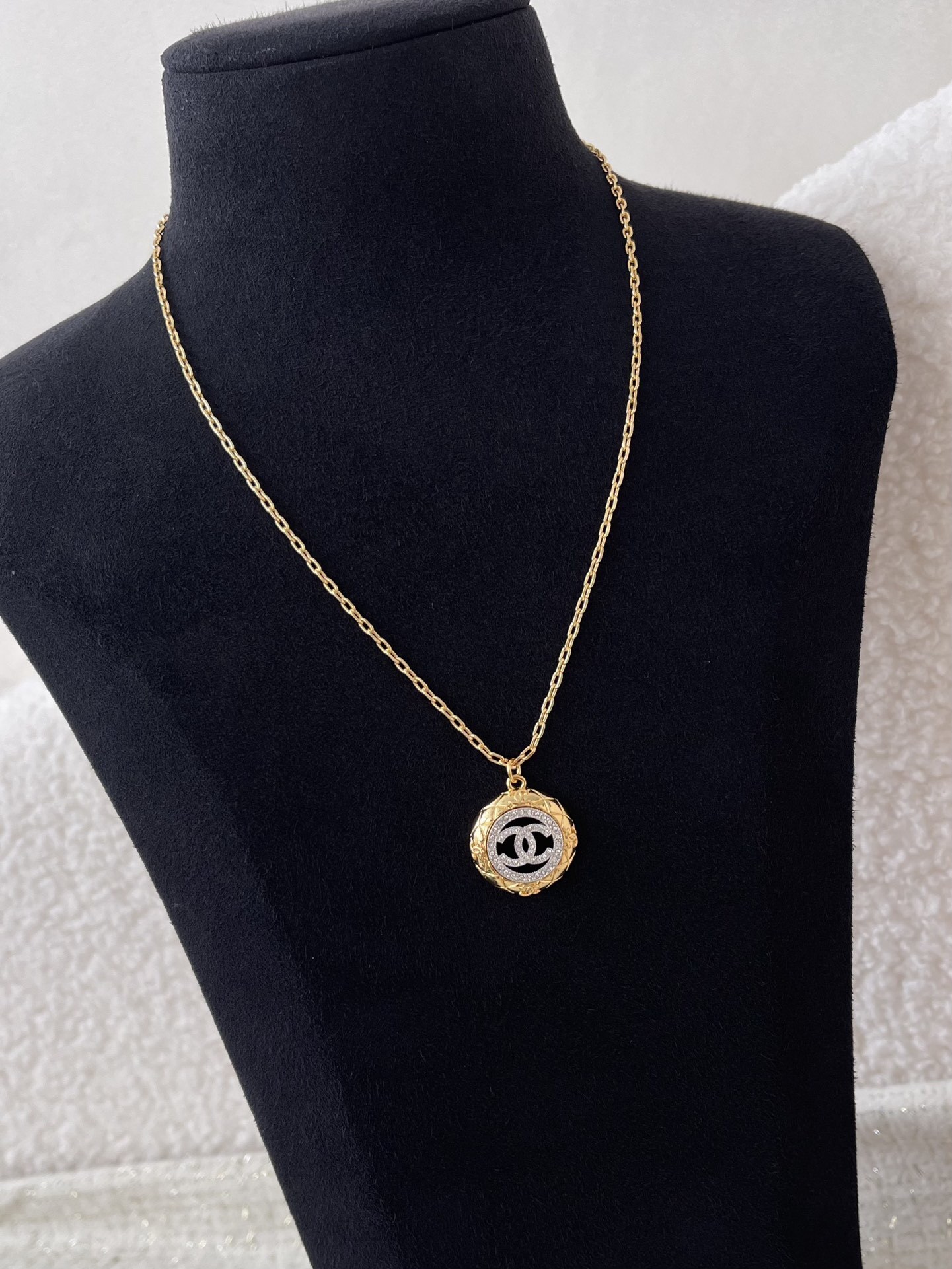 Elegant Gold Double C Crystal Necklace and Earrings Jewelry Set