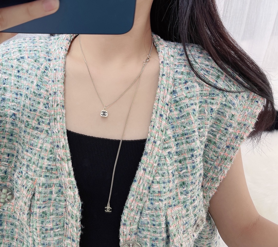 Elegant CC Cube Pendant Necklace - Luxury Designer Jewelry for Women