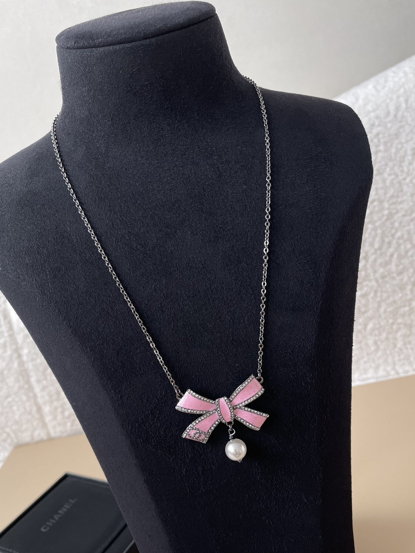 Luxury Pink Bow Crystal Necklace & Earrings Set with Pearl Drop