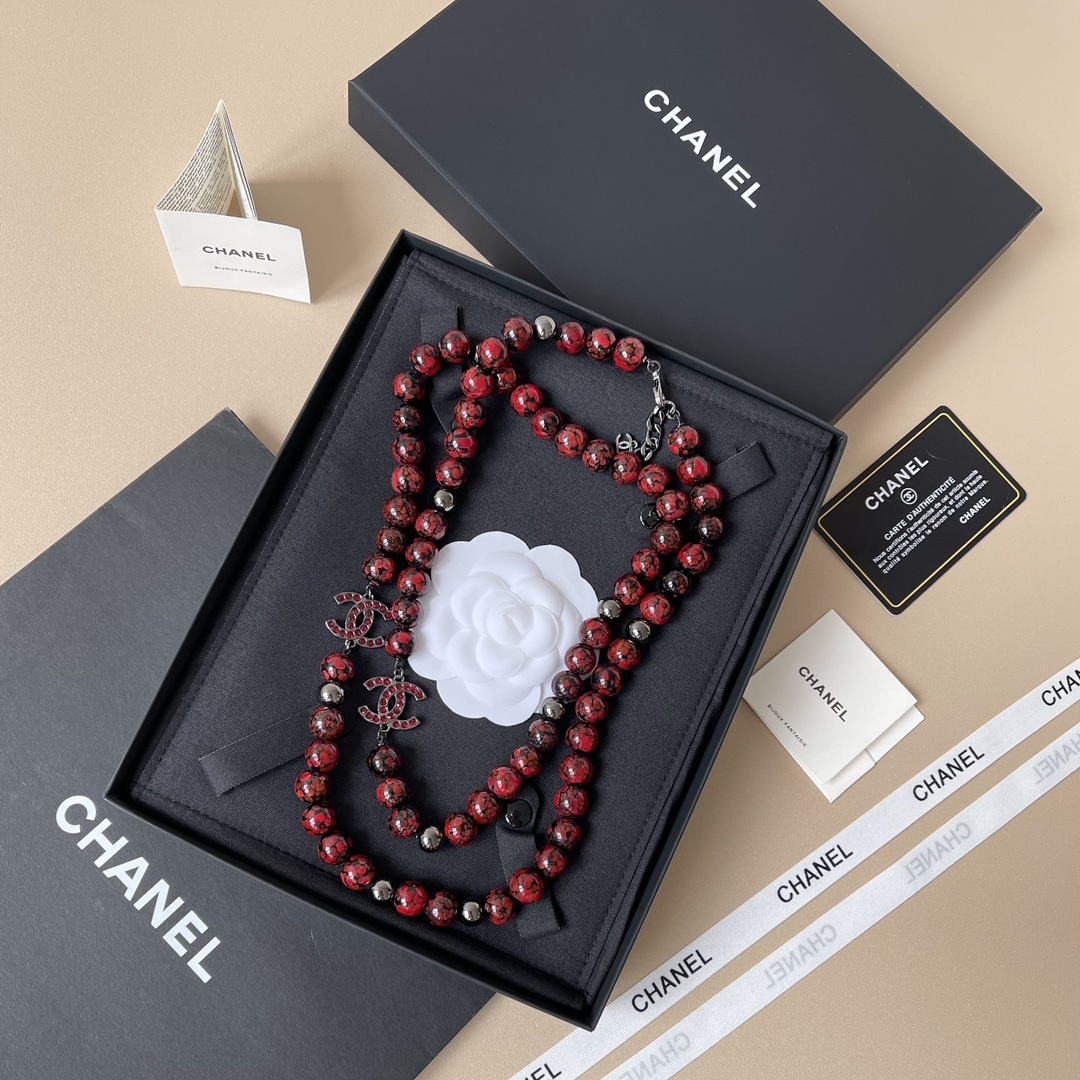 Elegant Long Red & Black Marbled Bead Necklace with Crystal CC Charms