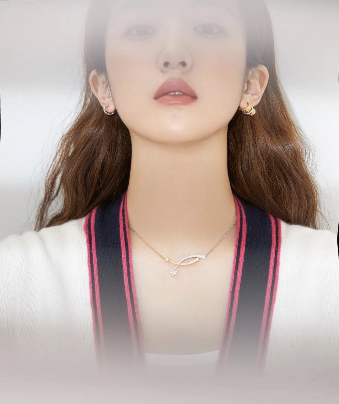 Luxury Étoile Filante 18K Gold Shooting Star Diamond Necklace