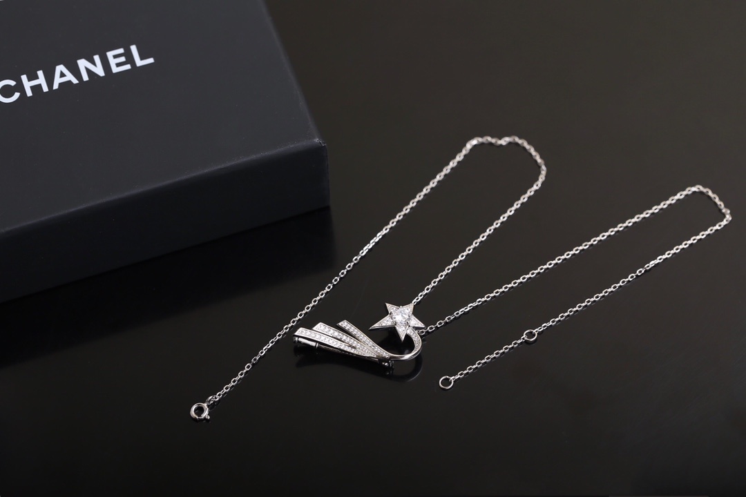 Elegant Shooting Star Jewelry Set - Necklace, Earrings & Brooch