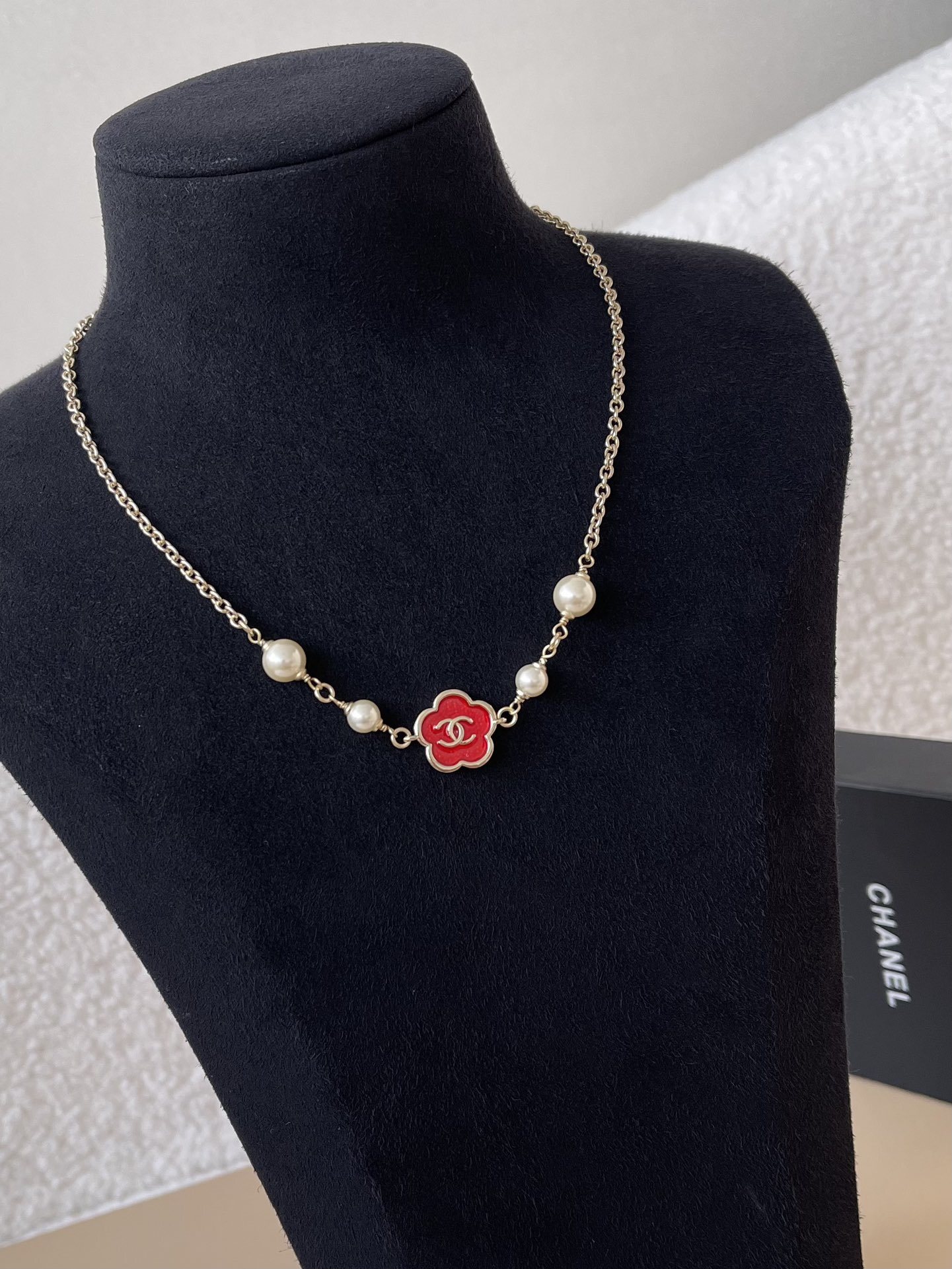 Chanel Red Camellia Pearl Necklace - Elegant CC Logo Gold Jewelry