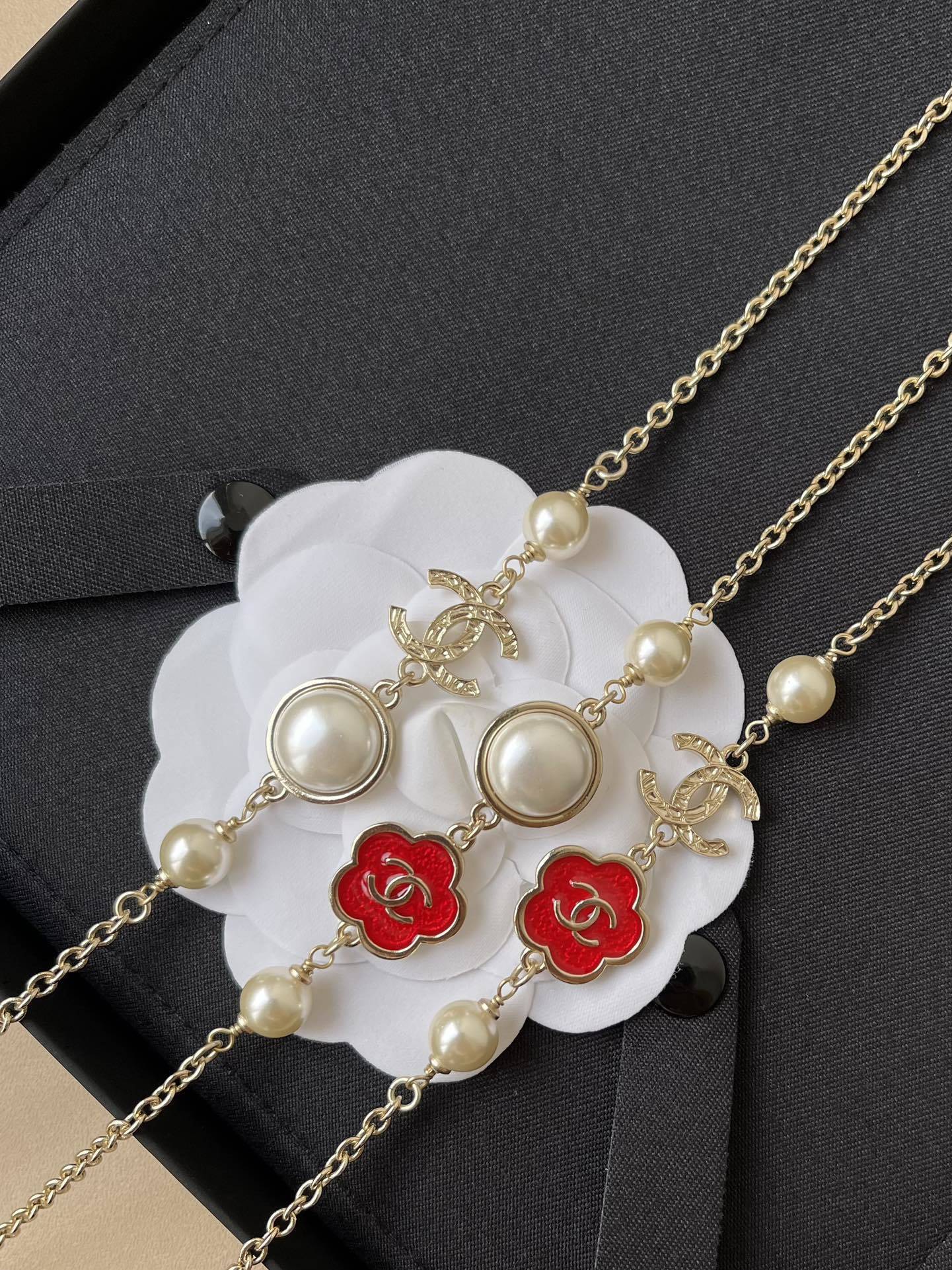 Chanel 2024/25 Metiers d'Art Long Necklace - Gold, Pearl & Camellia