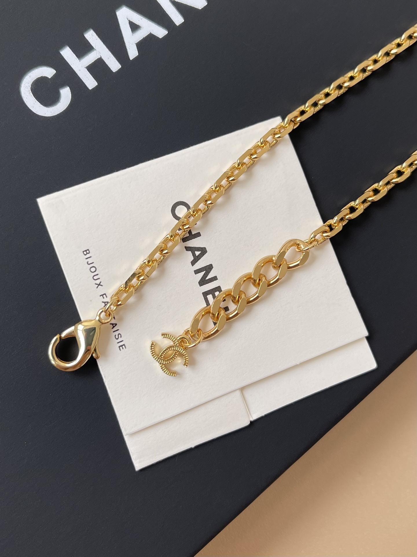 Chanel 2024/25 Métiers d'Art Long Necklace - Amber Resin & Gold