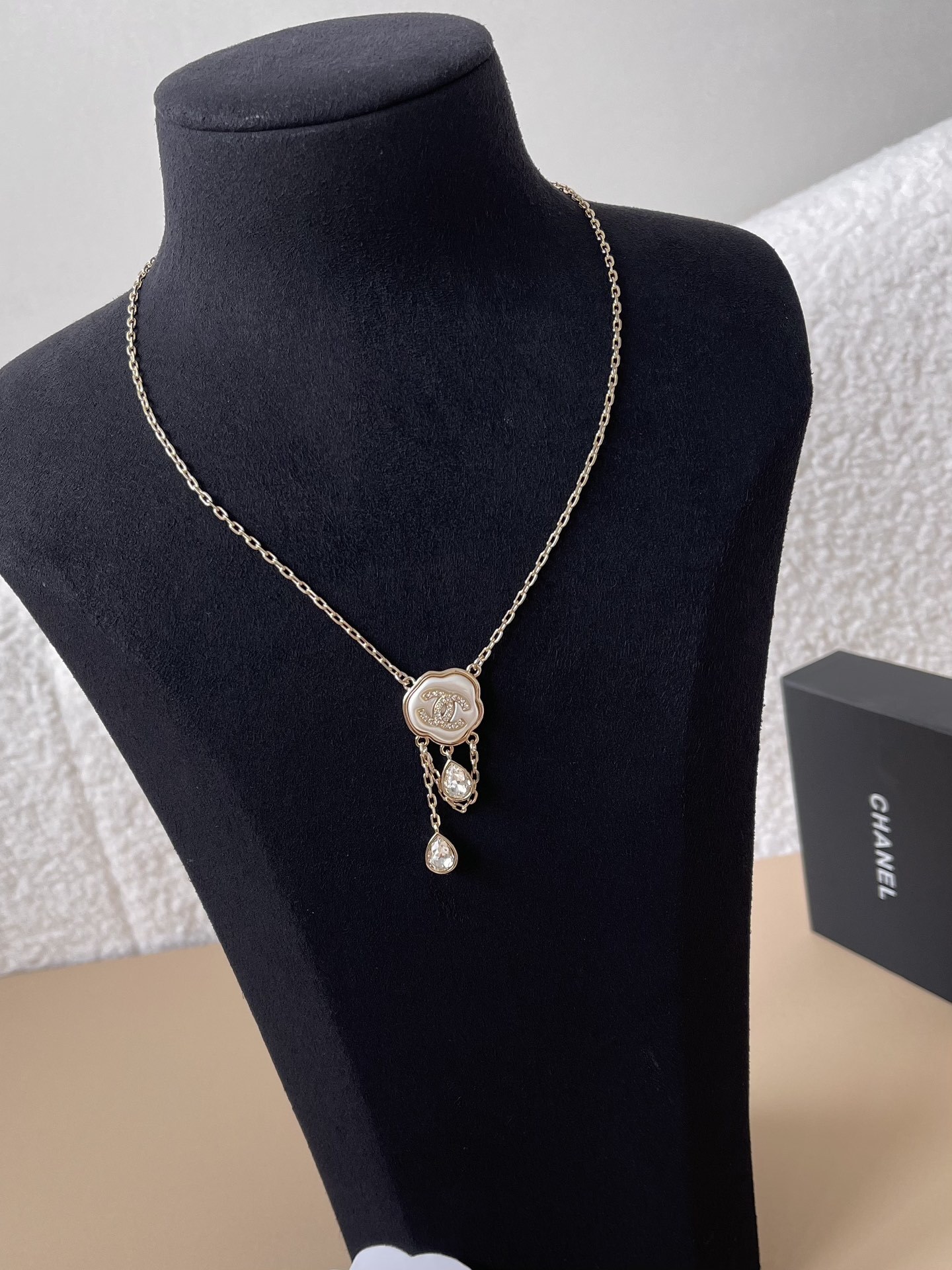 Chanel Gold Camellia CC Logo Necklace with Crystal Teardrops