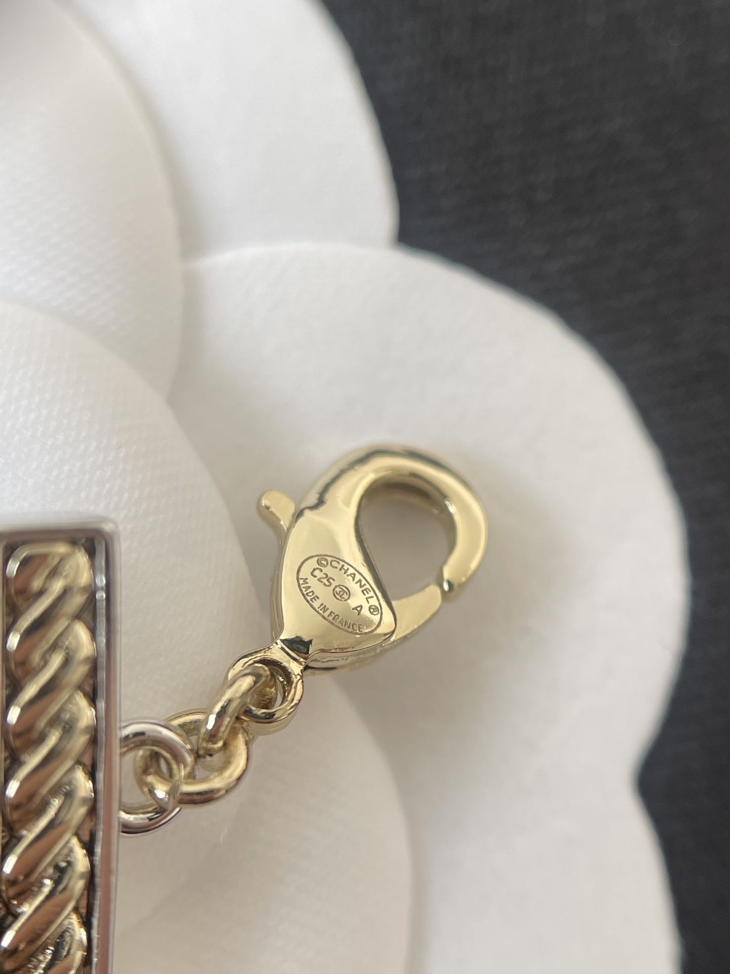 Chanel 2024/25 Métiers d'Art Multi-Strand Gemstone Necklace