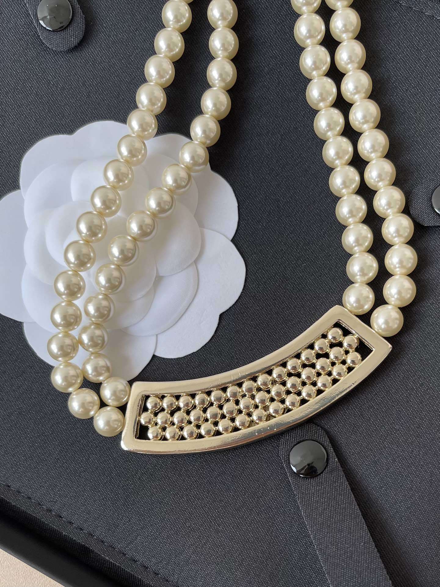 Chanel 2024/25 Métiers d'Art Double Strand Pearl Necklace