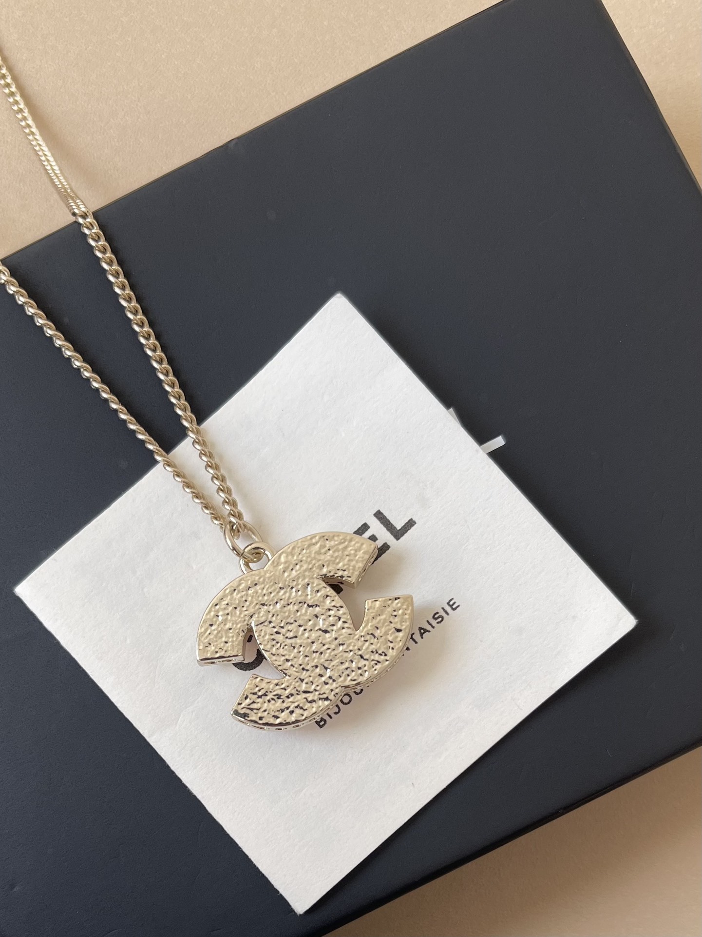 Chanel CC Logo Pink Enamel Pendant Necklace in Gold Tone