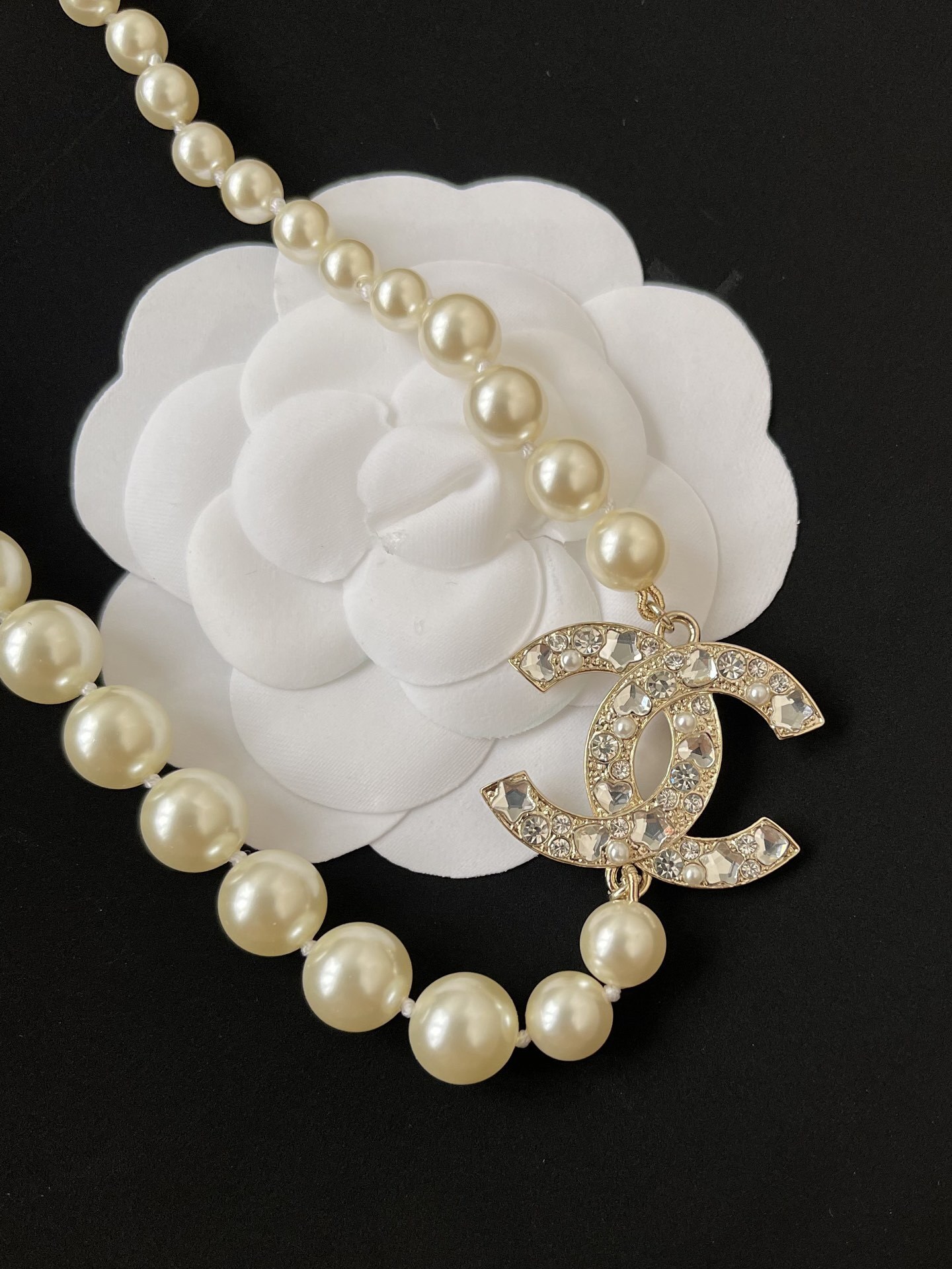 Luxury Crystal Double C Pearl Necklace - Elegant Jewelry for Women