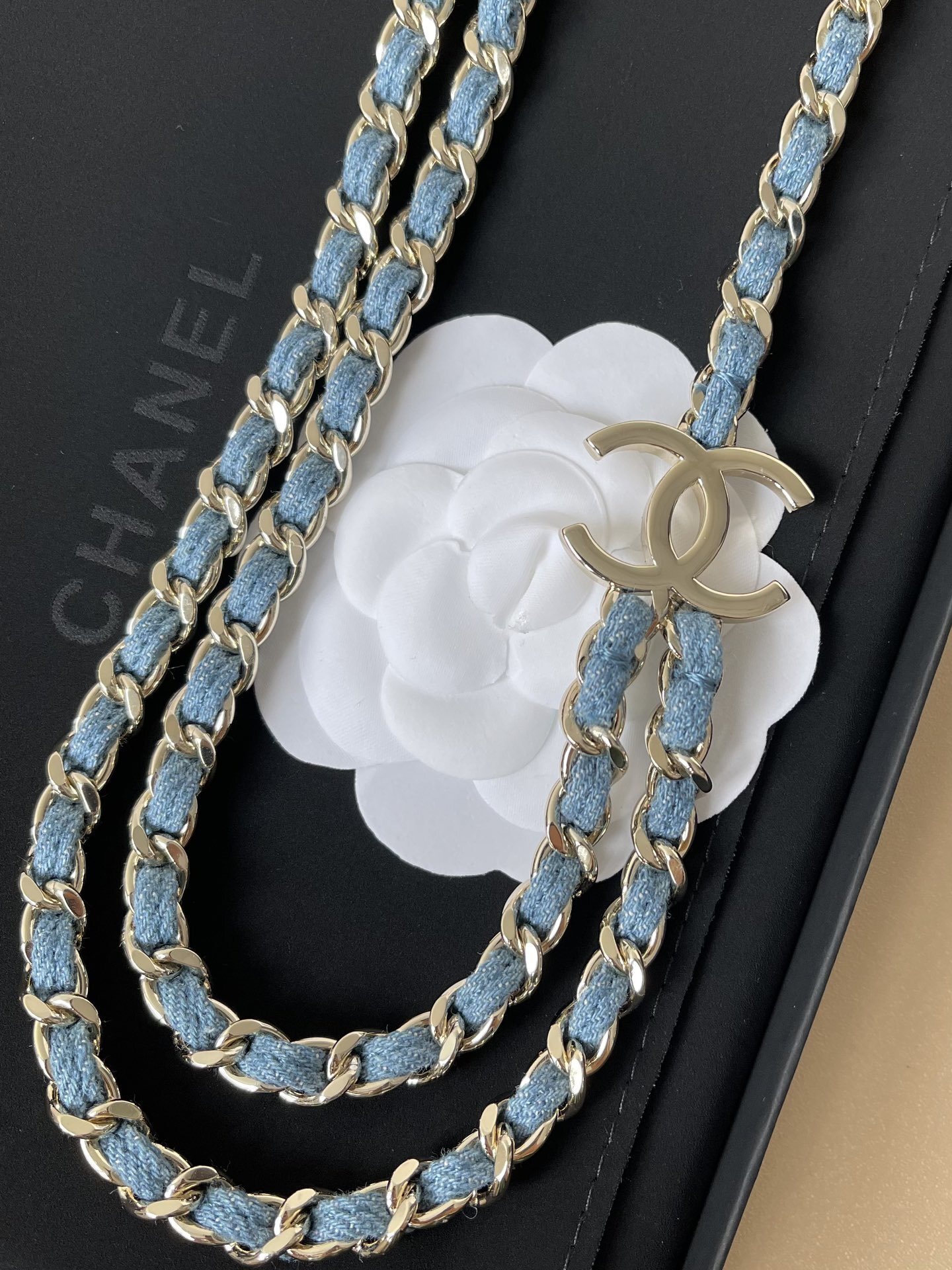 Chanel CC Logo Denim & Gold-Tone Metal Necklace - 2025 SS Collection