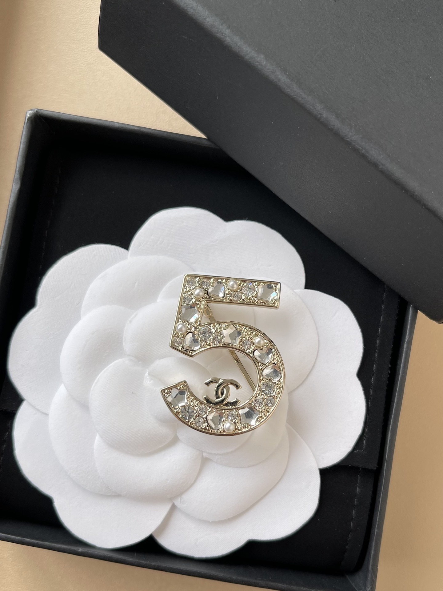Chanel No. 5 Crystal & Pearl Brooch - Elegant CC Logo Pin
