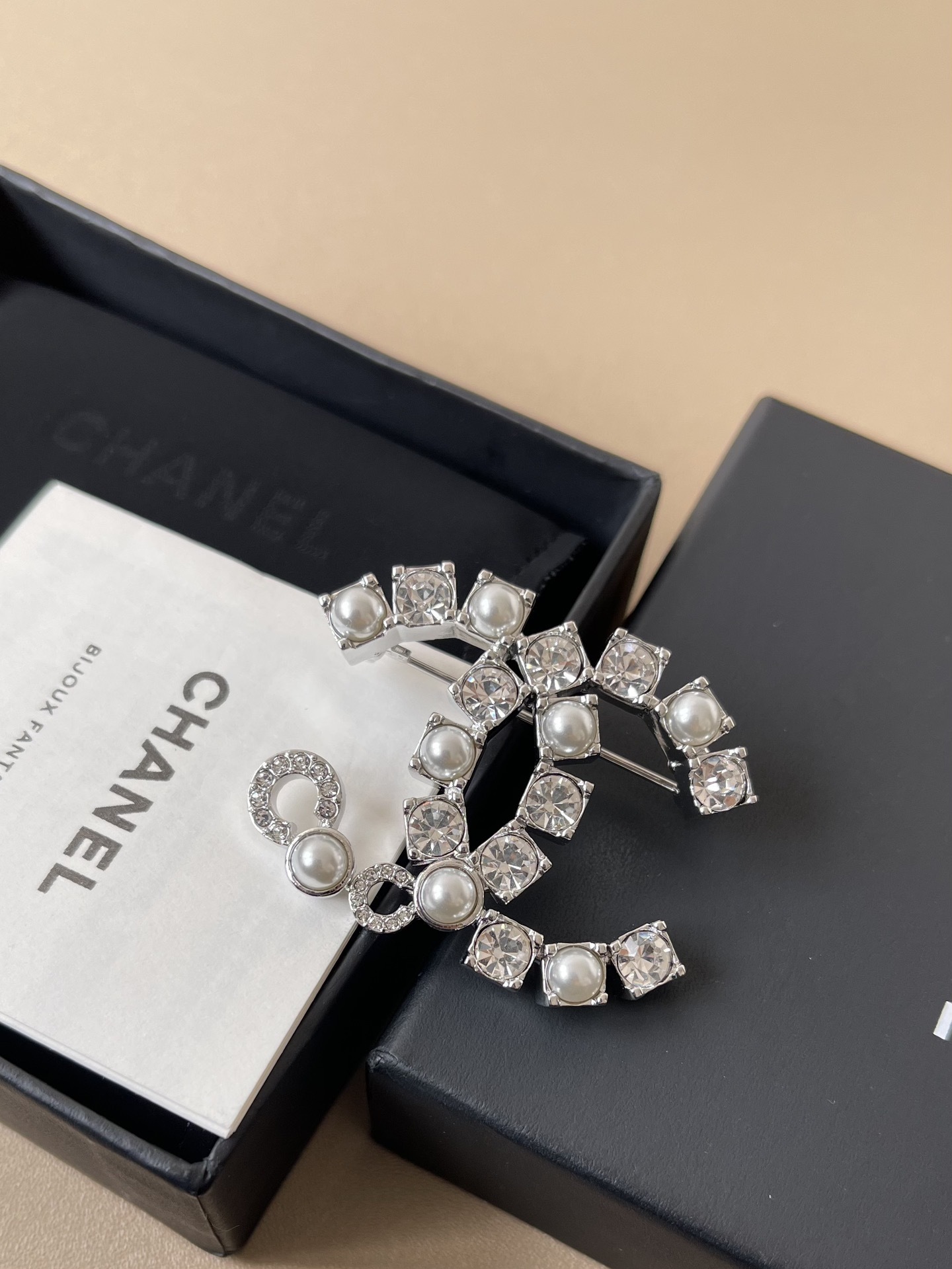 Luxury Silver Double C Brooch with Pearls and Crystals - Elegant Pin