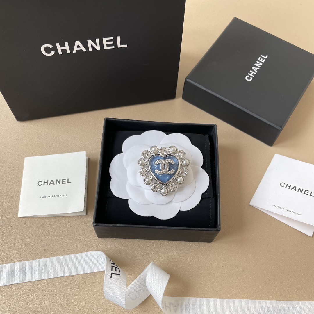 Chanel CC Heart Brooch: Blue Enamel with Crystal & Pearl Trim