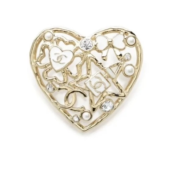 Luxury Gold Heart Brooch with Pearls and Crystals Elegant Jewelry