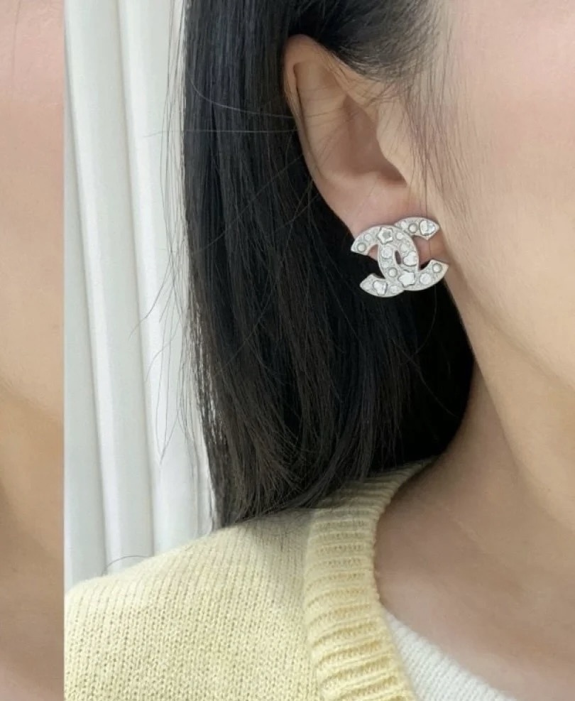 Luxury Silver CC Stud Earrings with Crystal Hearts and Stars