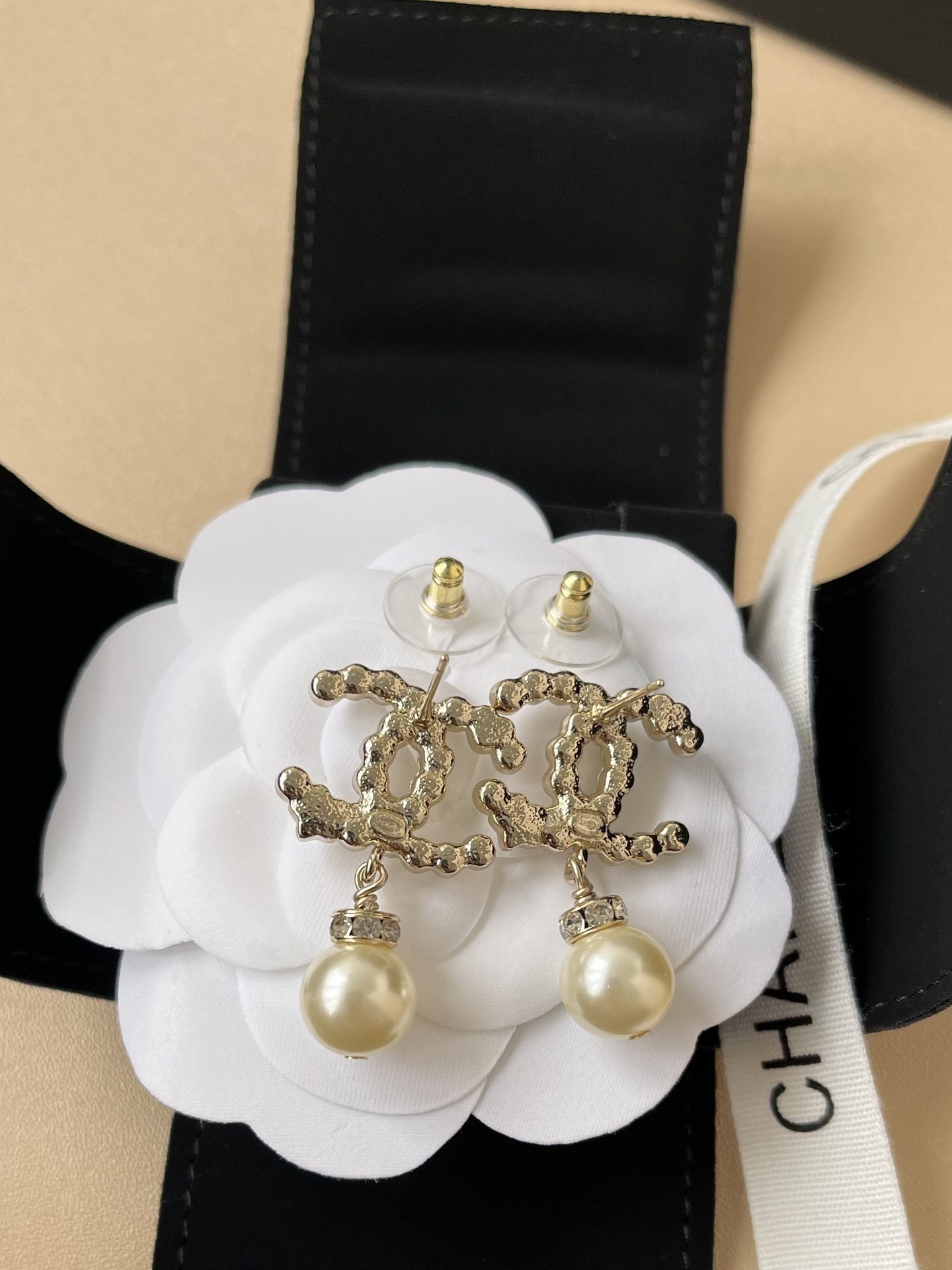 Elegant Crystal CC Logo Earrings with Pink Pearl Drop