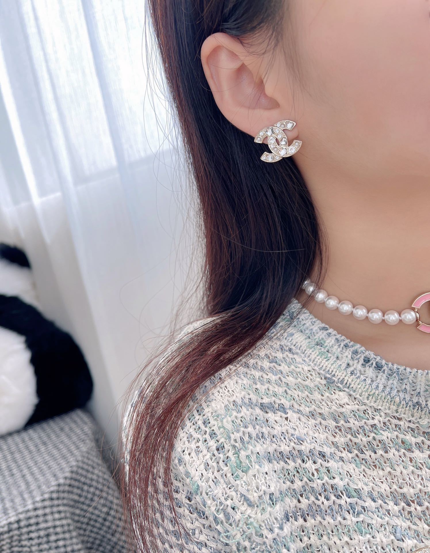 Chanel 2025 CC Stud Earrings - Gold, Glass Pearls & Diamantés