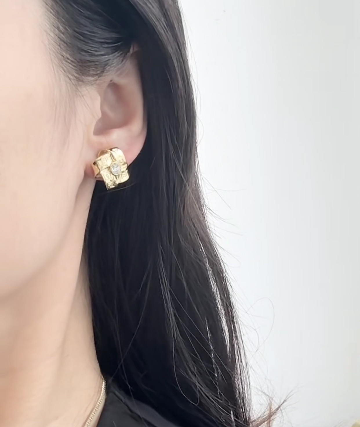 Luxury Chanel Gold-Tone Crystal Square Ribbon Stud Earrings