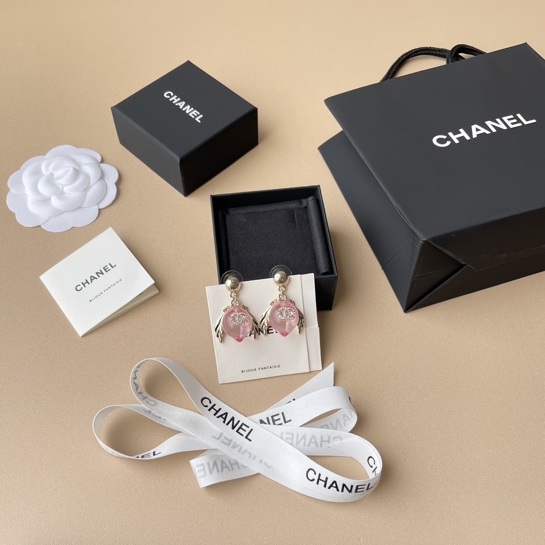 Chanel Luxury Pink Peach Crystal CC Logo Earrings & Necklace Set