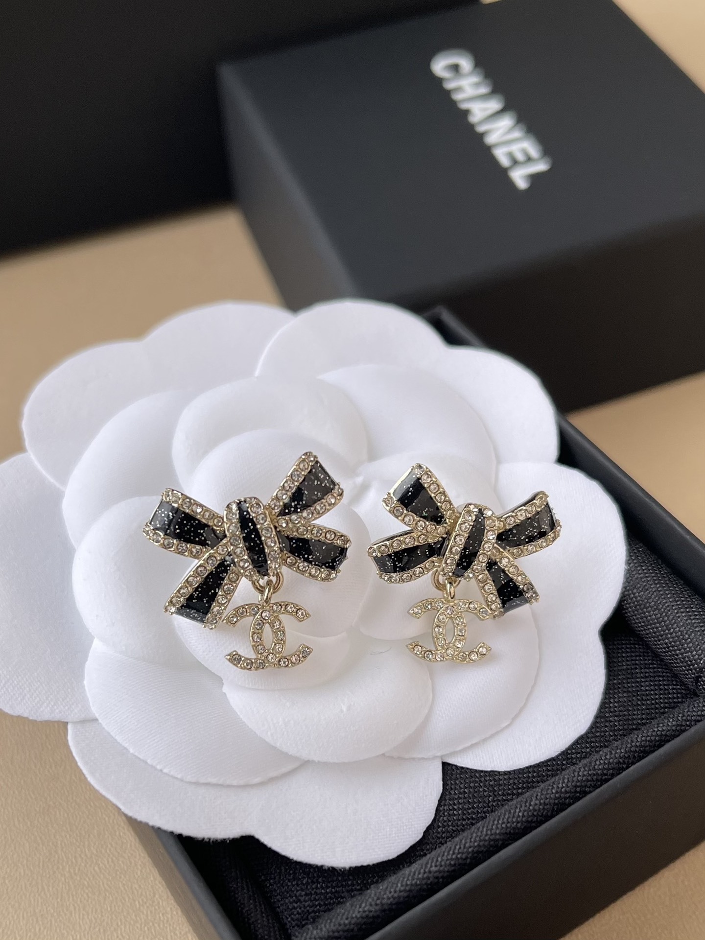 Premium Crystal Bow CC Logo Dangle Earrings - Elegant Women's Jewelry