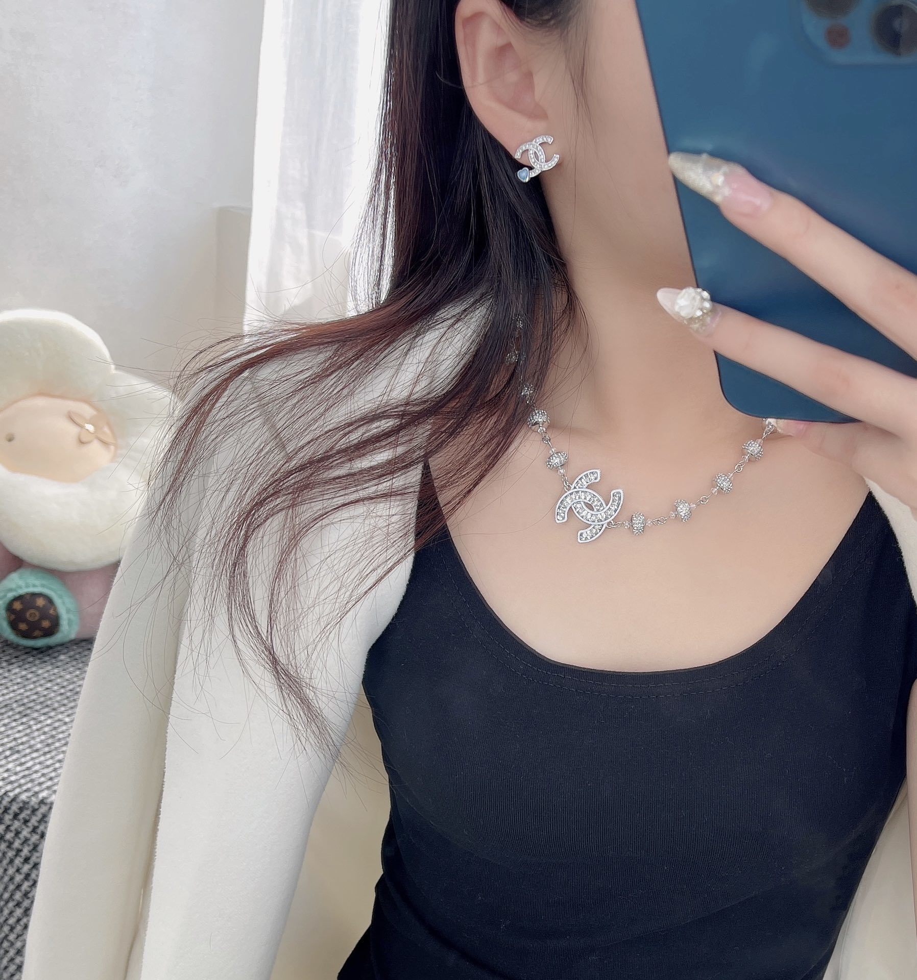 Luxury CC Logo Crystal Stud Earrings with Blue Heart Charm