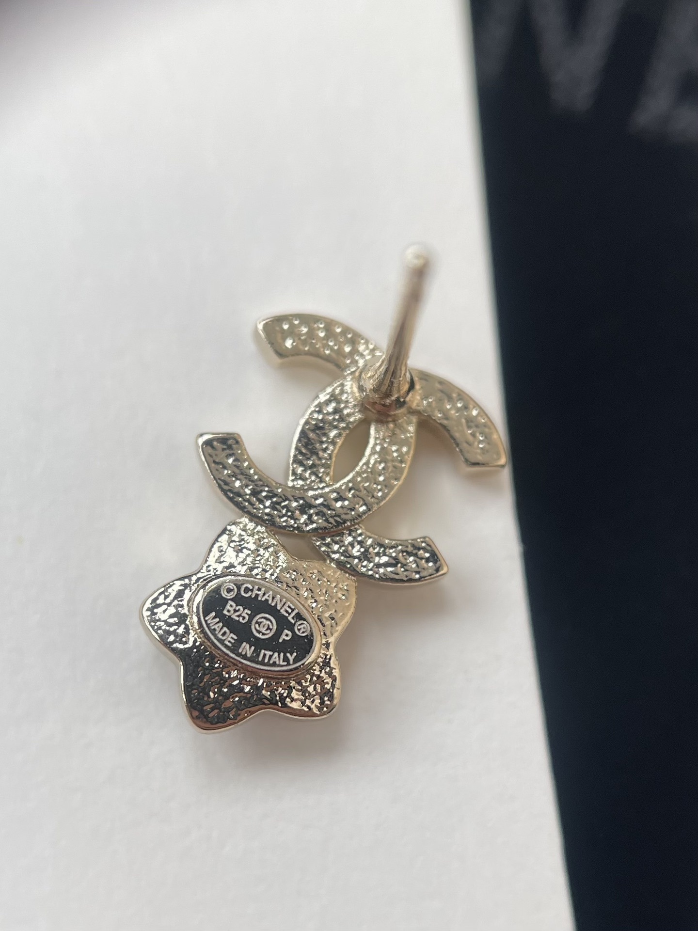 Chanel Gold CC Logo Pink Star Earrings & Necklace Jewelry Set