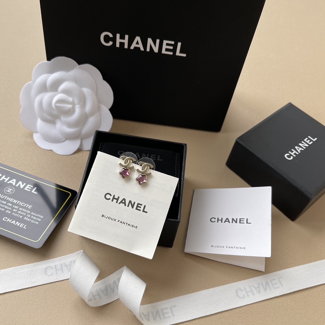 Chanel Gold CC Logo Pink Star Earrings & Necklace Jewelry Set
