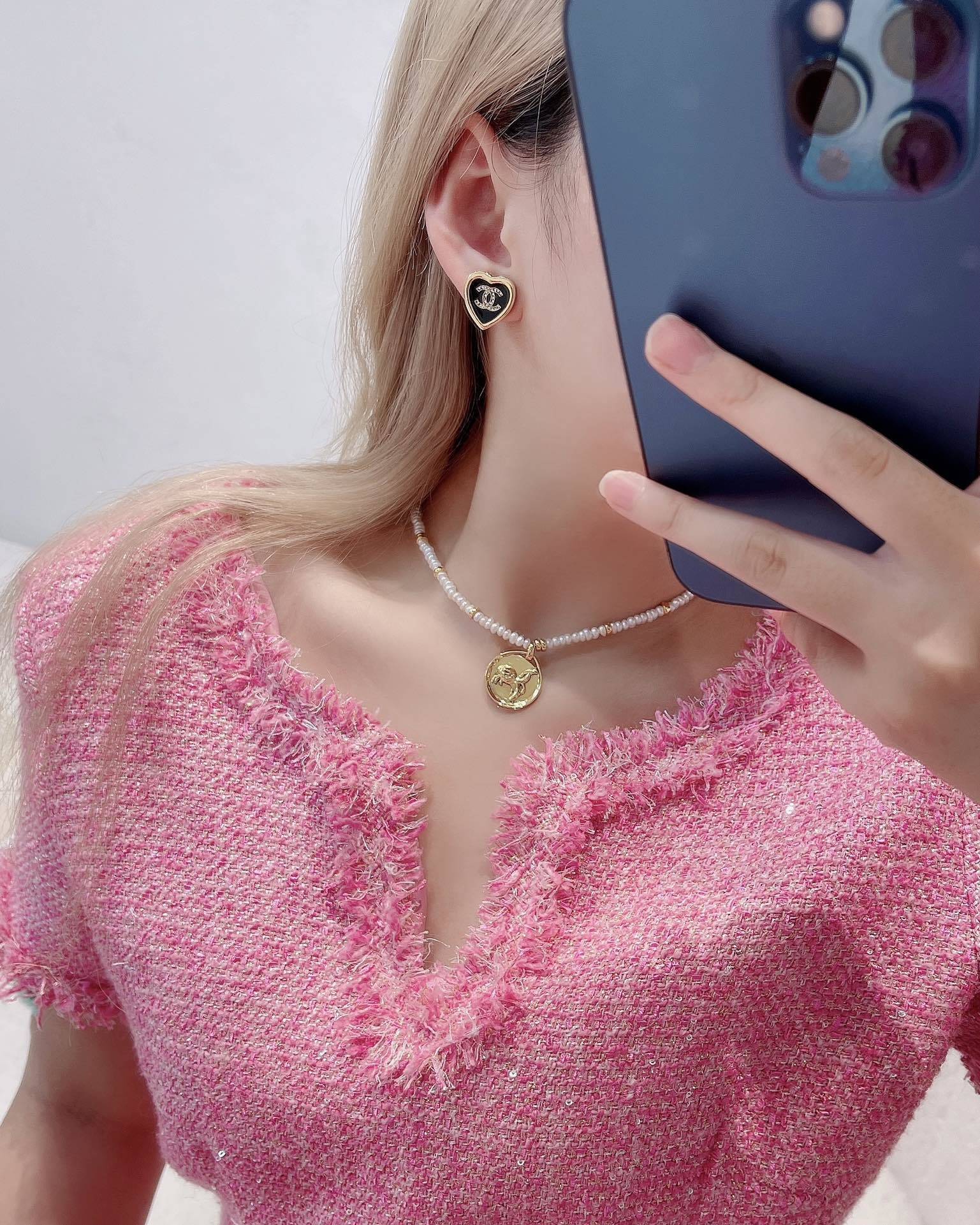 Luxury Chanel Heart Stud Earrings - Black Enamel & Gold CC Logo