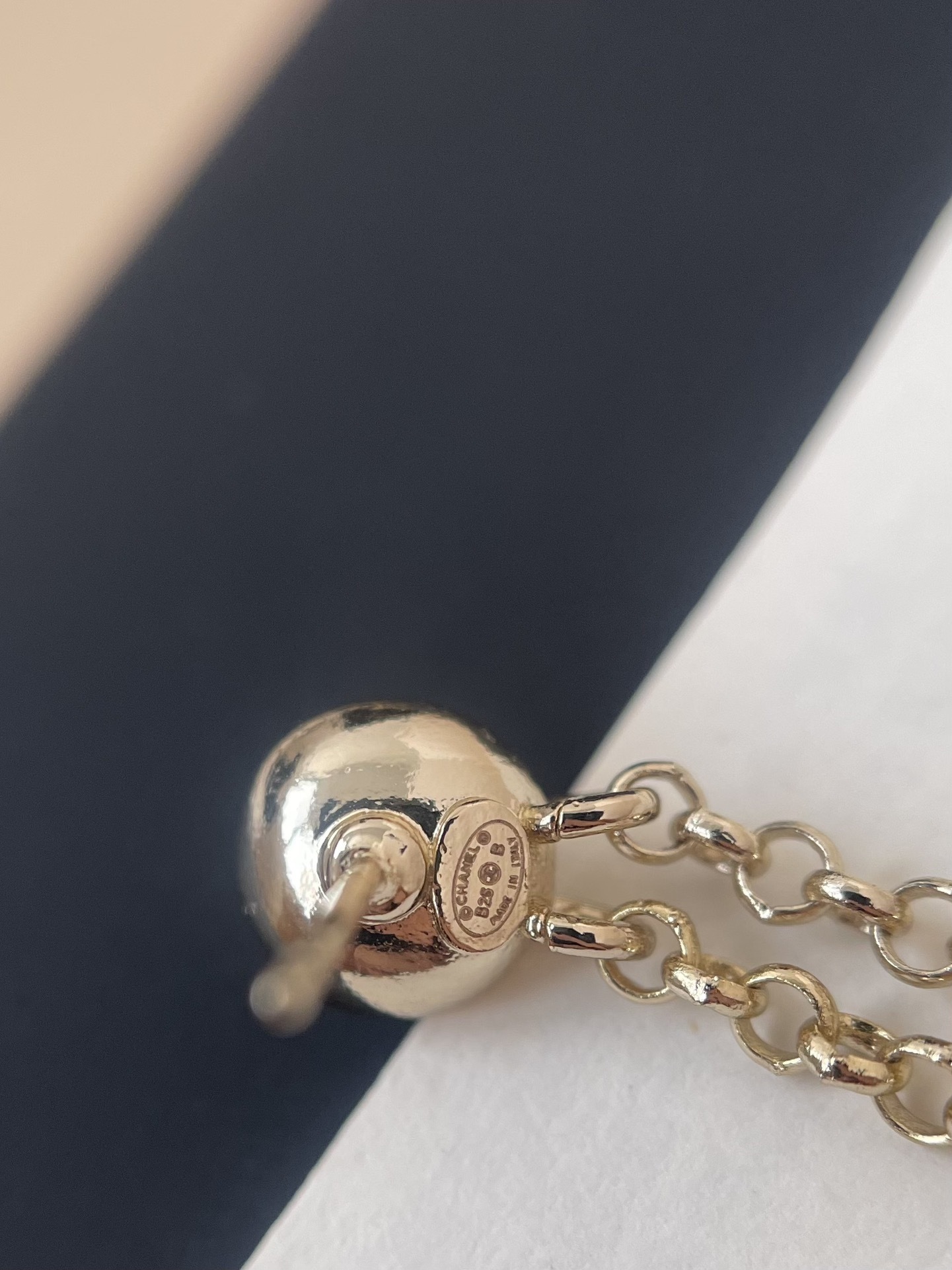 Chanel 25B Gold CC Logo Heart & Pearl Dangle Earrings