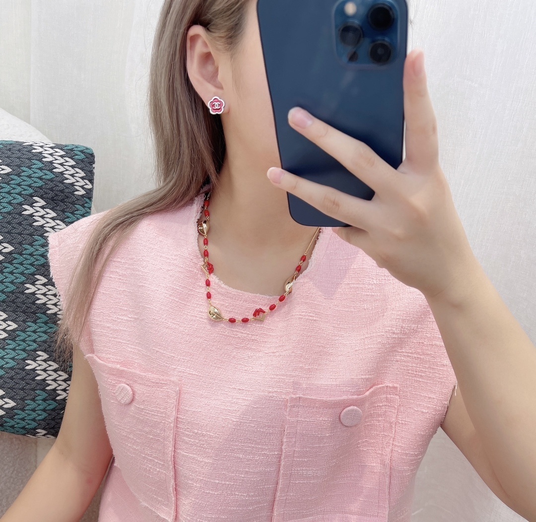 Luxury Chanel Red Camellia Enamel Stud Earrings - Gold CC Logo