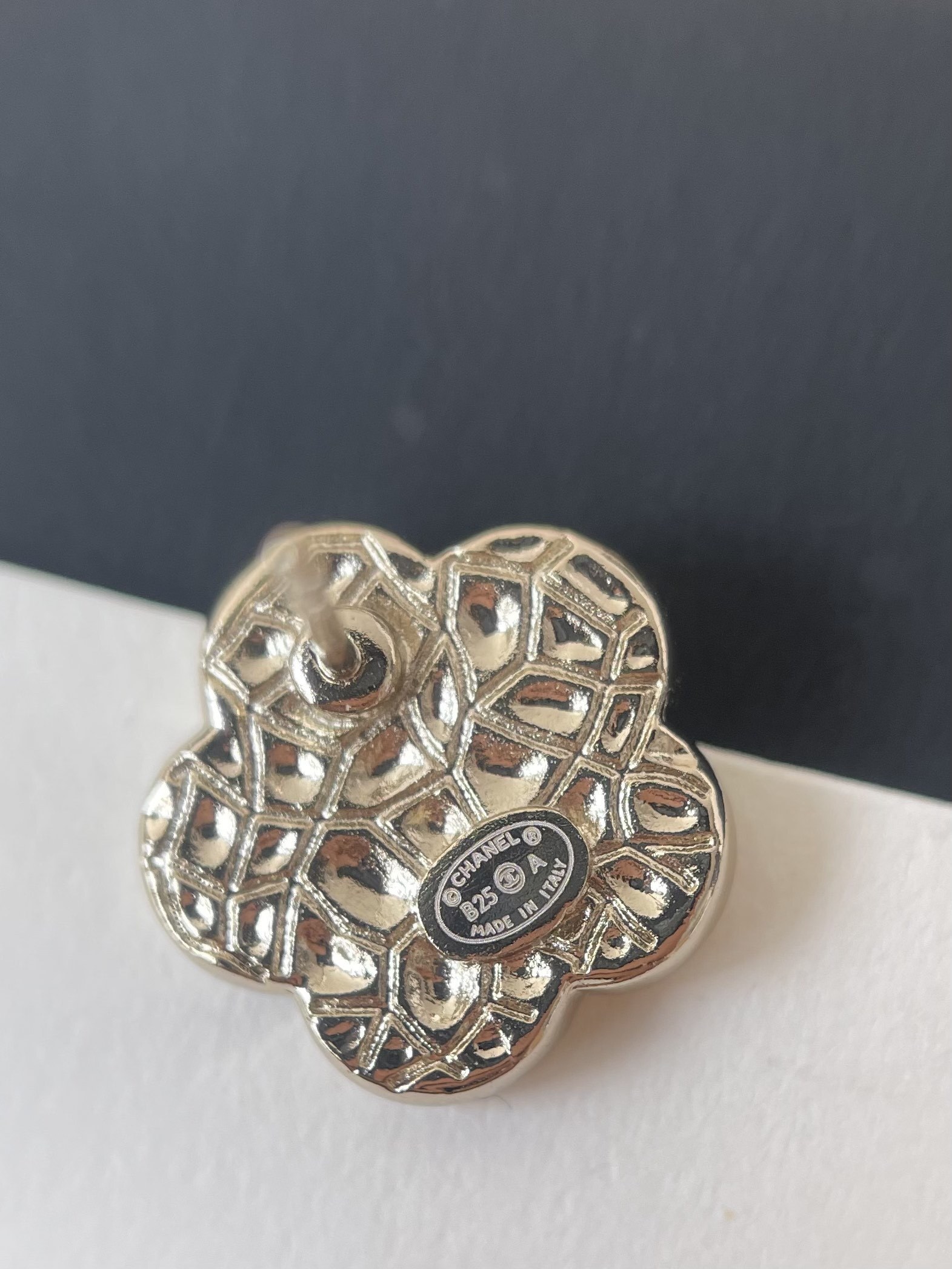 Luxury Chanel Red Camellia Enamel Stud Earrings - Gold CC Logo