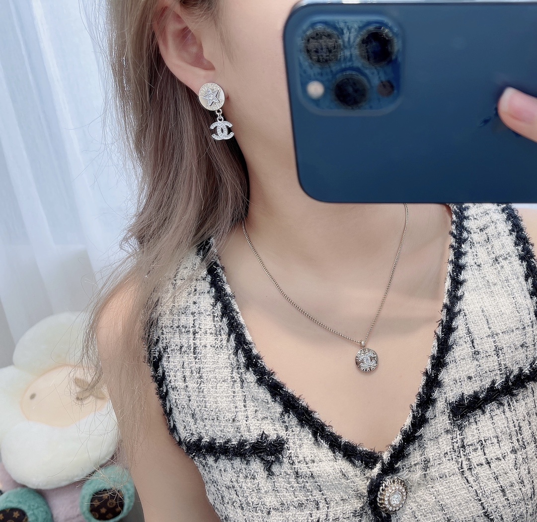 Chanel Crystal Star and CC Logo Dangle Earrings - Elegant Jewelry