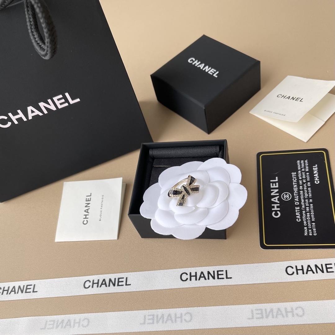 Luxury Bow Crystal Jewelry Set - Elegant Ring, Necklace & Bracelet