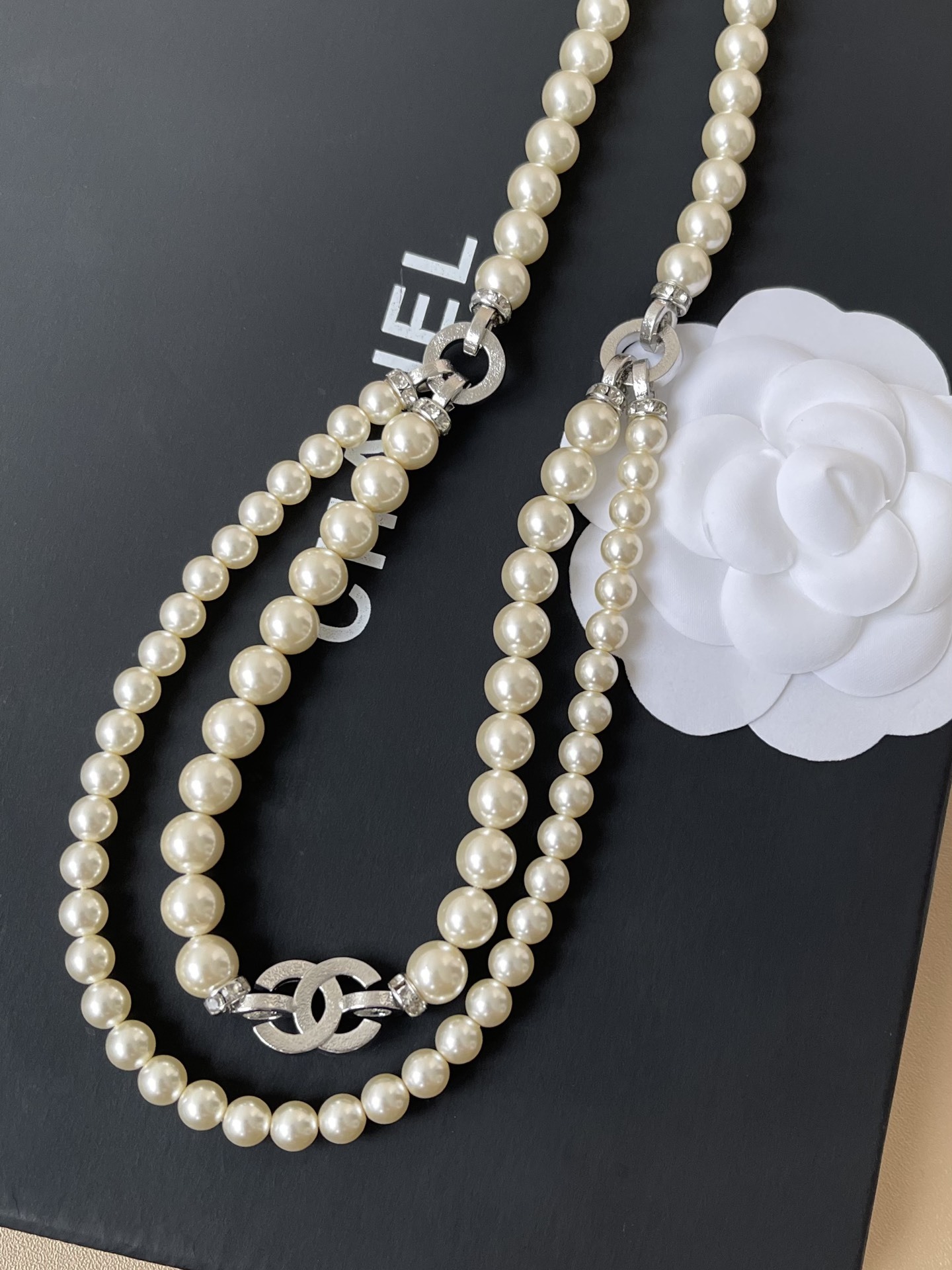 Luxury Pearl Necklace and Waist Chain Set with Crystal Logo