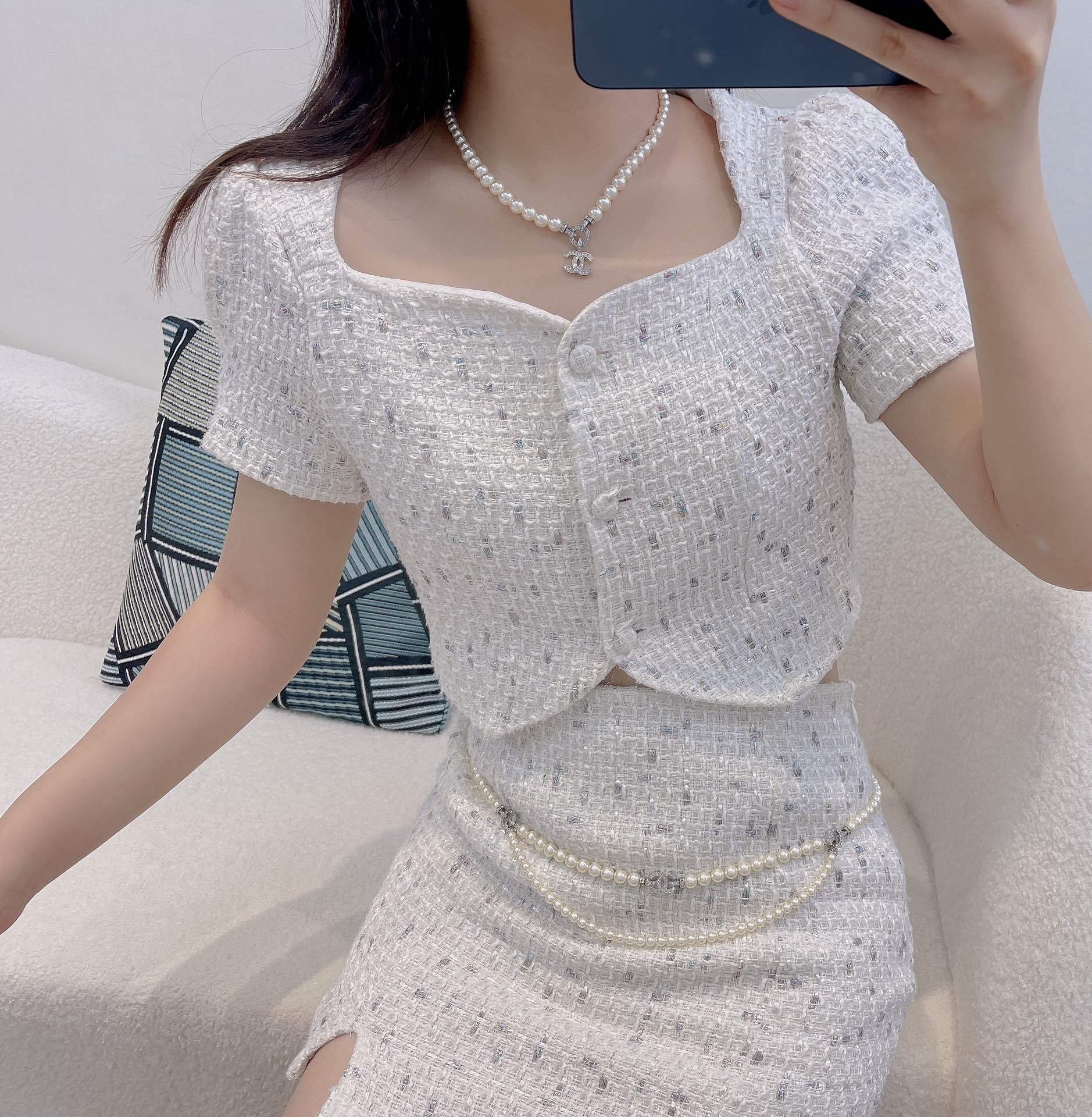 Luxury Pearl Necklace and Waist Chain Set with Crystal Logo