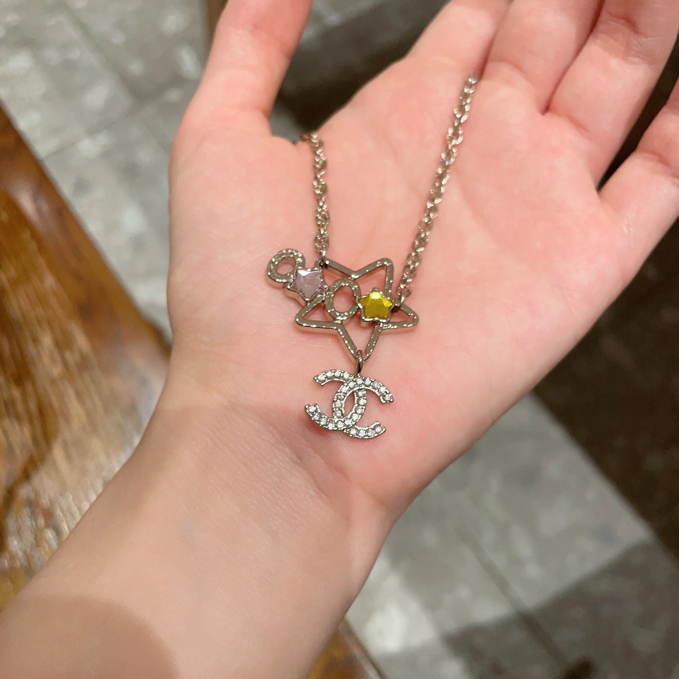 Elegant Star and CC Crystal Logo Pendant Necklace for Women