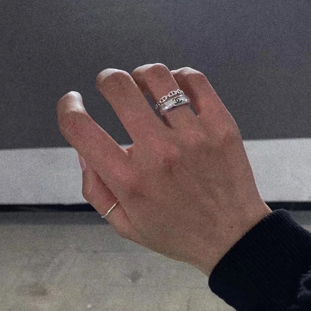 Elegant Minimalist Silver Wavy Ring & Designer Inspired Band Set