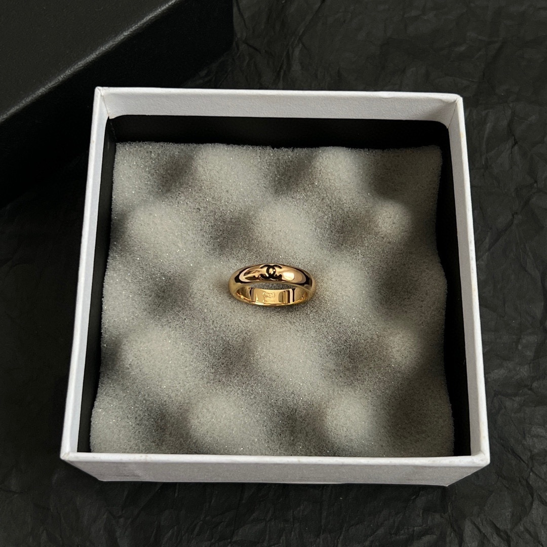Luxury Designer CC Logo Ring - Gold and Silver Fashion Band