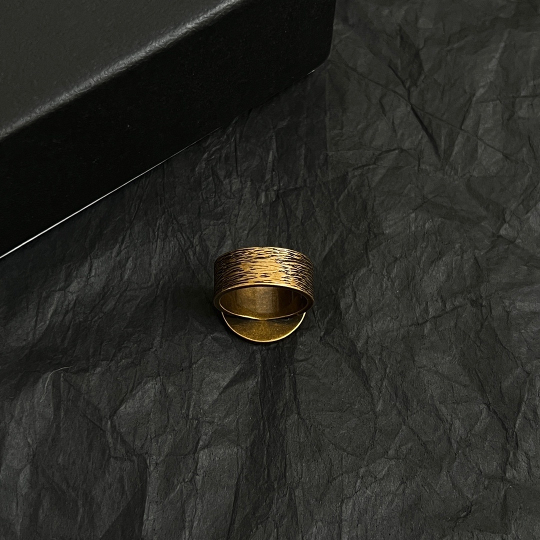 Chanel Vintage Paris CC Logo Round Signet Ring - Gold & Silver