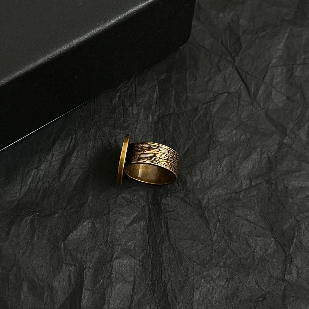 Chanel Vintage Paris CC Logo Round Signet Ring - Gold & Silver