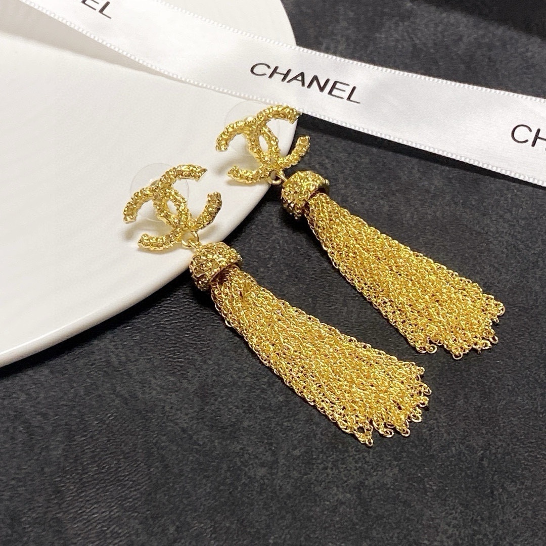 Luxury Gold Textured Double C Tassel Drop Earrings
