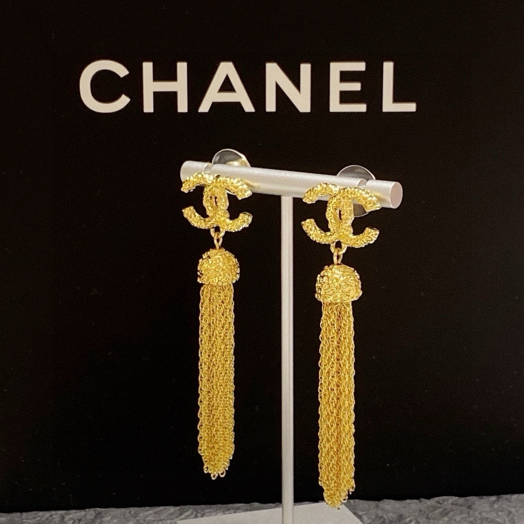 Luxury Gold Textured Double C Tassel Drop Earrings