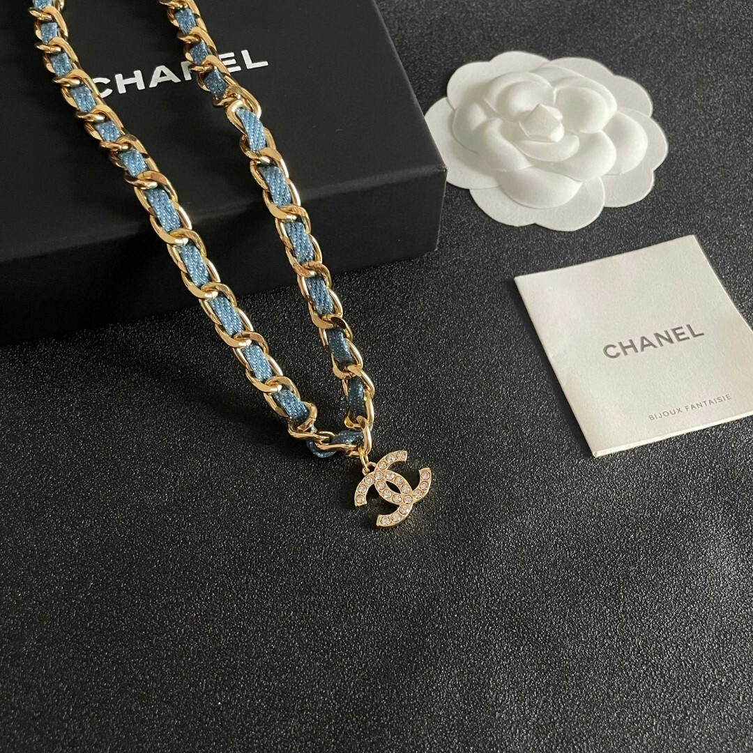Luxury Gold Chain Denim Necklace with Crystal Logo Pendant