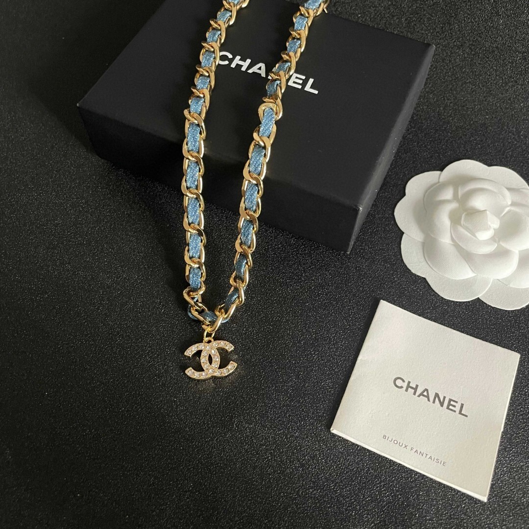Luxury Gold Chain Denim Necklace with Crystal Logo Pendant
