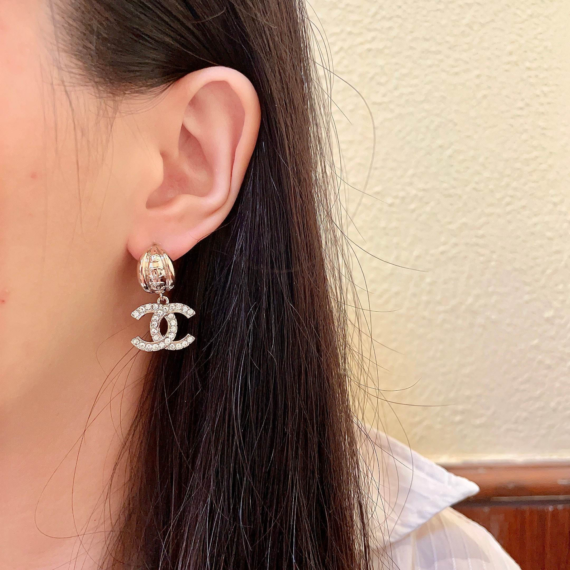 Sparkling Crystal CC Logo Drop Earrings - Elegant Silver Finish