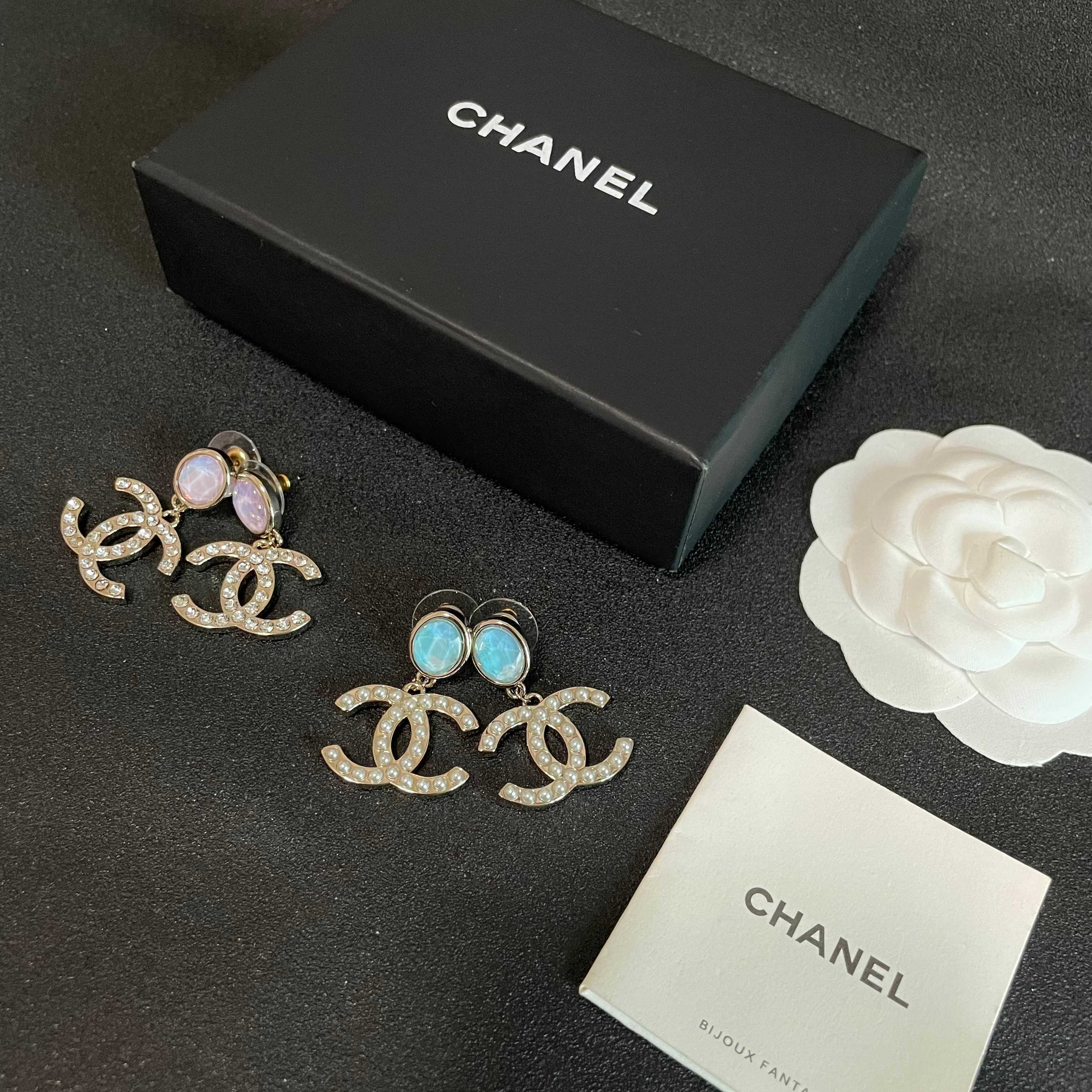 Elegant CC Logo Crystal Drop Earrings with Pastel Opal Stone