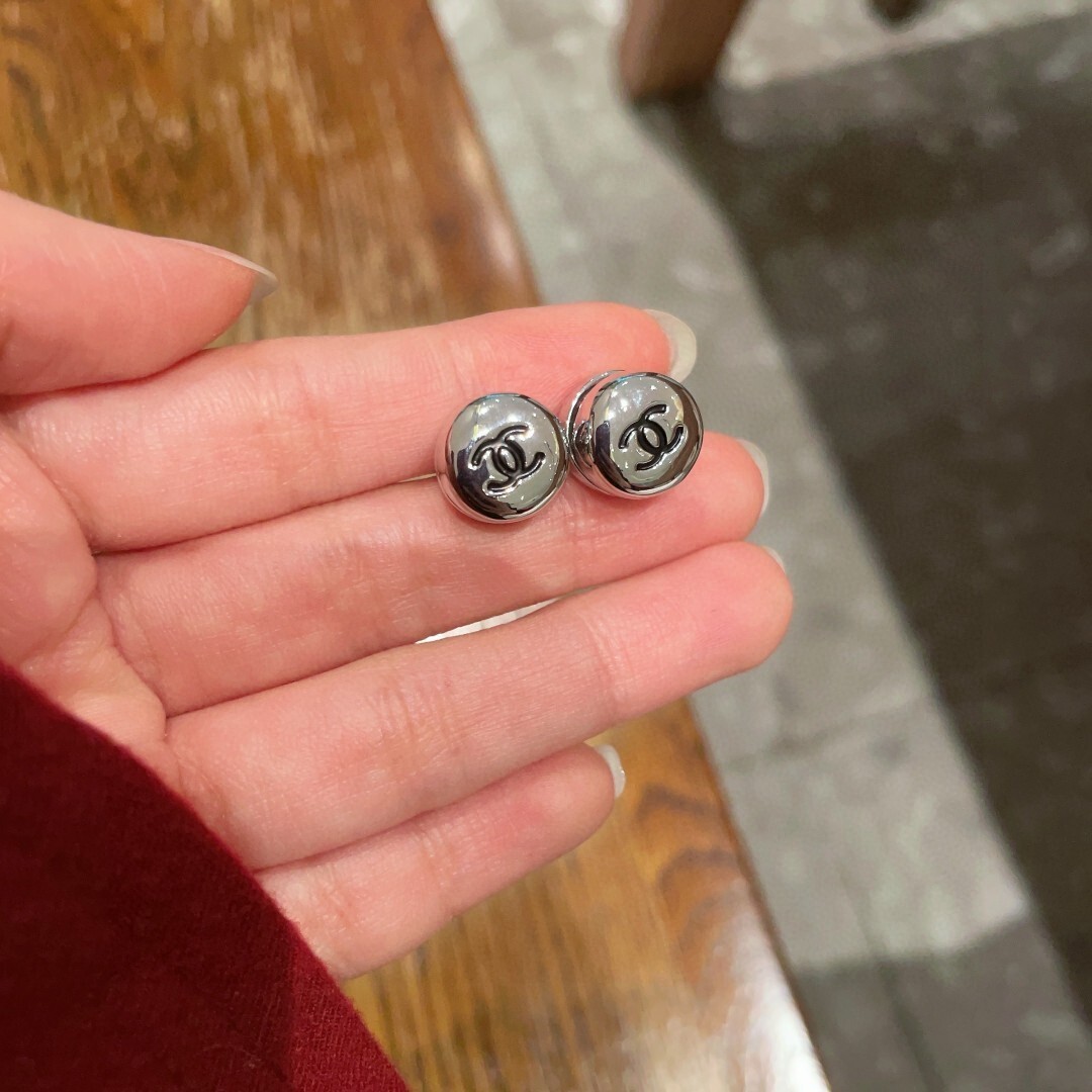 Luxury Silver CC Logo Button Stud Earrings - Elegant Jewelry