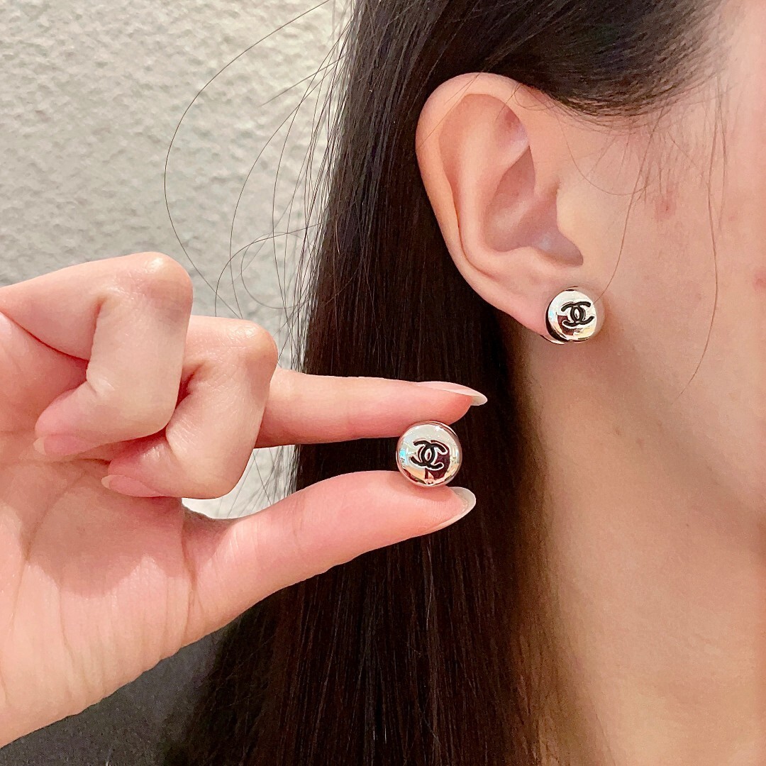 Luxury Silver CC Logo Button Stud Earrings – Elegant Jewelry